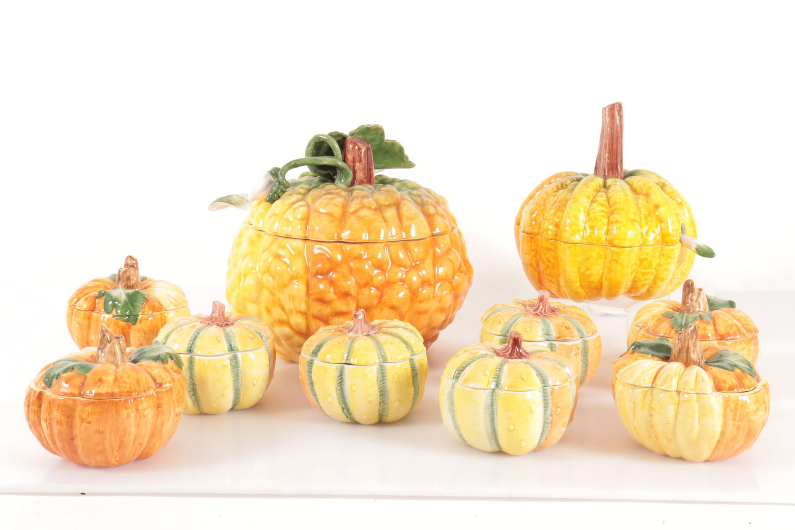 NEIMAN MARCUS - PUMPKIN SERVING