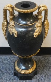NEO CLASSICAL STYLE GOLD PAINT