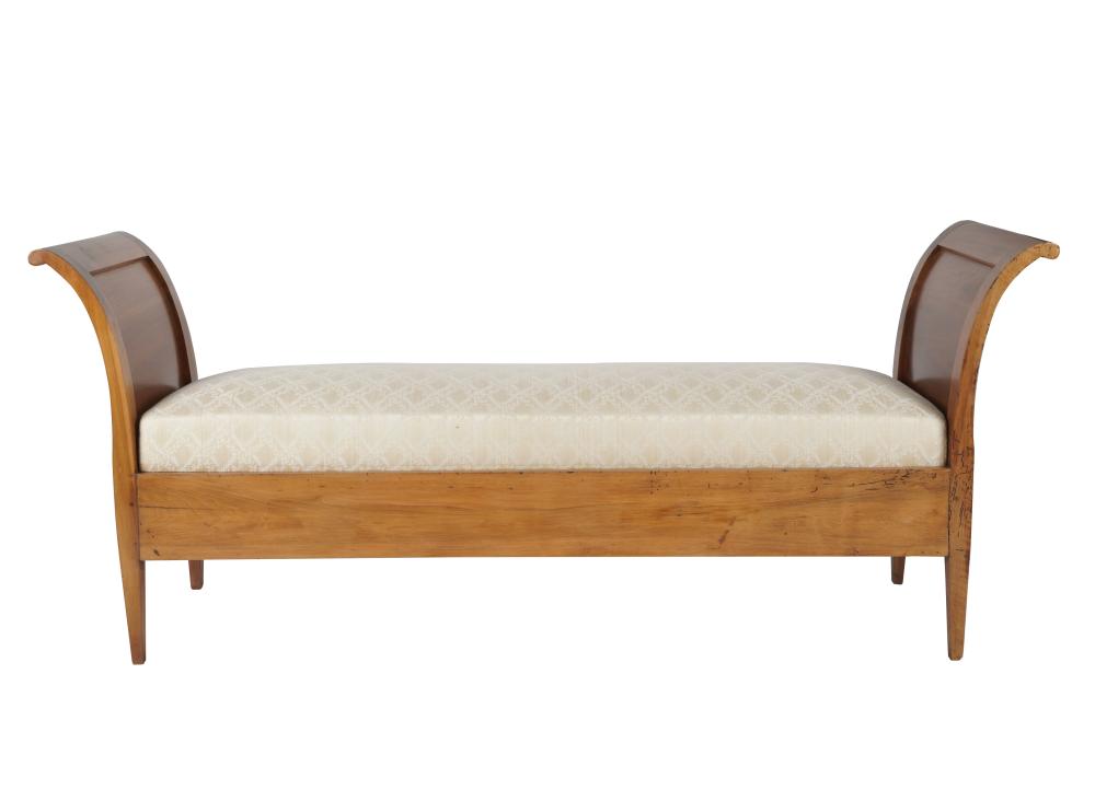 NEOCLASSIC FRUITWOOD BENCHthe