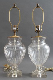 NEOCLASSIC TASTE CUT GLASS URN