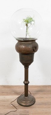 NEOCLASSICAL BRASS PLANT STAND