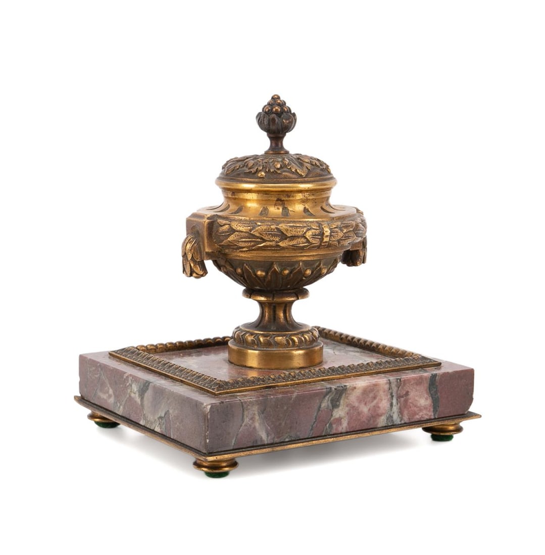 NEOCLASSICAL BRONZE-DORE INKWELL ON