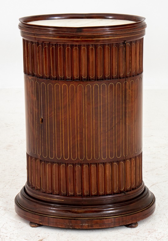 NEOCLASSICAL FLUTED COLUMNAR