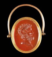 NEOCLASSICAL GOLD RING & CARNE