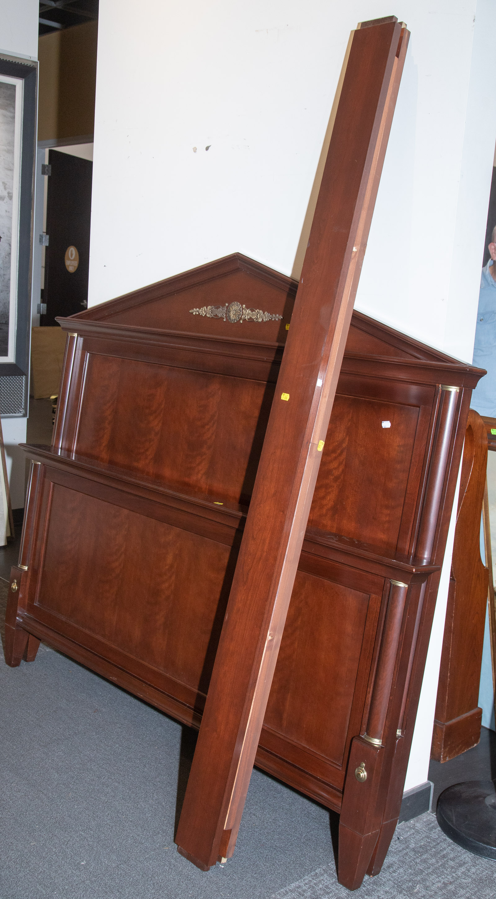 NEOCLASSICAL STYLE BEDSTEAD,