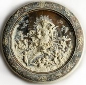 NEOCLASSICAL-STYLE INCOLAY CAM