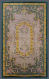 NEPALI AUBUSSON DESIGN WOOL RU