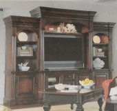 NEW CASTLE II HARDWOOD THREE-P