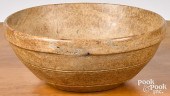 NEW ENGLAND BURL BOWL, 19TH C.