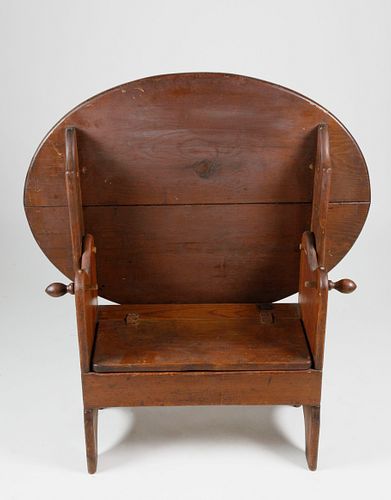 NEW ENGLAND CHILD'S SIZE HUTCH