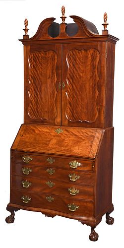 NEW ENGLAND CHIPPENDALE