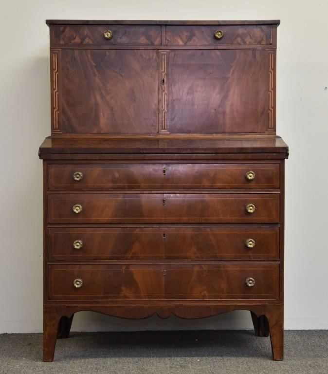 New England Hepplewhite mahogany