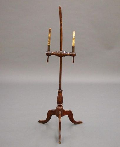 NEW ENGLAND MAPLE CANDLESTANDA 18th
