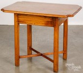 NEW ENGLAND MAPLE TAVERN TABLE