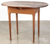 NEW ENGLAND MAPLE TAVERN TABLE