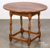 NEW ENGLAND MAPLE TAVERN TABLE
