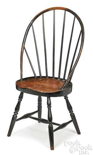 NEW ENGLAND PAINTED BOWBACK WINDSOR