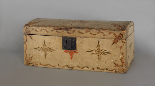 New England painted dome lid box