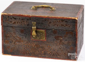 NEW ENGLAND PAINTED PINE LOCK