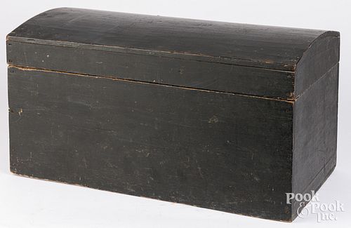 NEW ENGLAND PAINTED PINE STORAGE