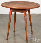 NEW ENGLAND PAINTED PINE TAVER