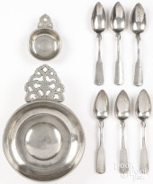 NEW ENGLAND PEWTER PORRINGER,