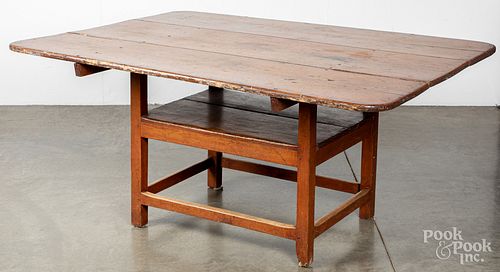 NEW ENGLAND PINE AND MAPLE CHAIR