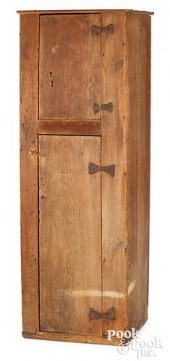 NEW ENGLAND PINE CHIMNEY CUPBO