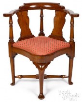 NEW ENGLAND QUEEN ANNE MAHOGAN