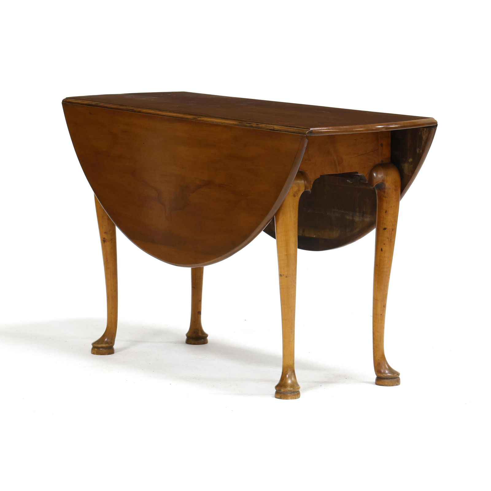NEW ENGLAND QUEEN ANNE MAPLE DROP