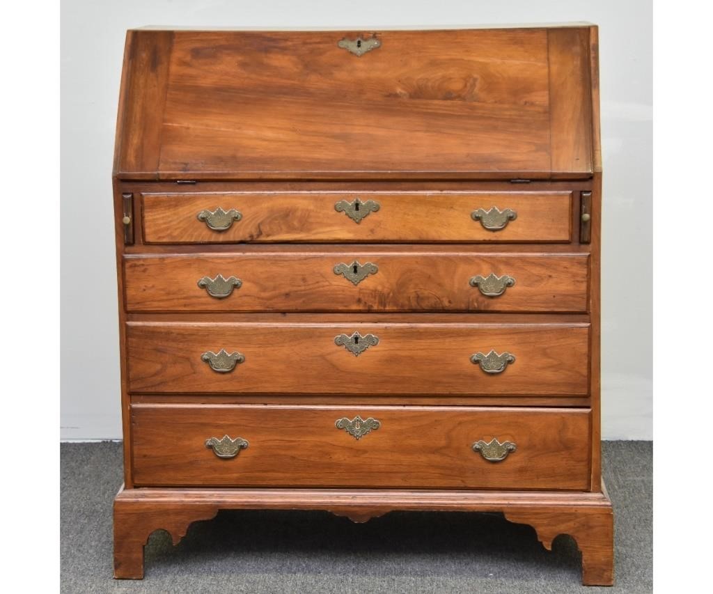 New England Queen Anne walnut slant