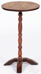 NEW ENGLAND STAINED CANDLESTAN