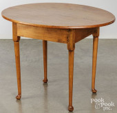 NEW ENGLAND TAVERN TABLE<br>Ne