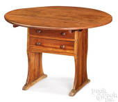NEW ENGLAND TILTING TABLE, 18T