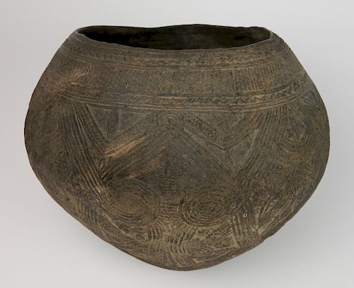 NEW GUINEA CLAY BOWLNew Guinea clay