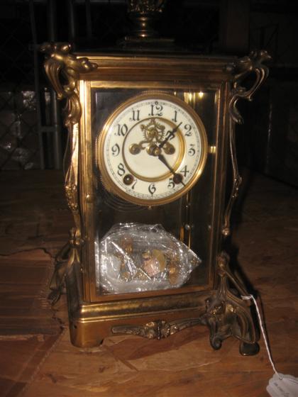 New Haven brass mantle clock   