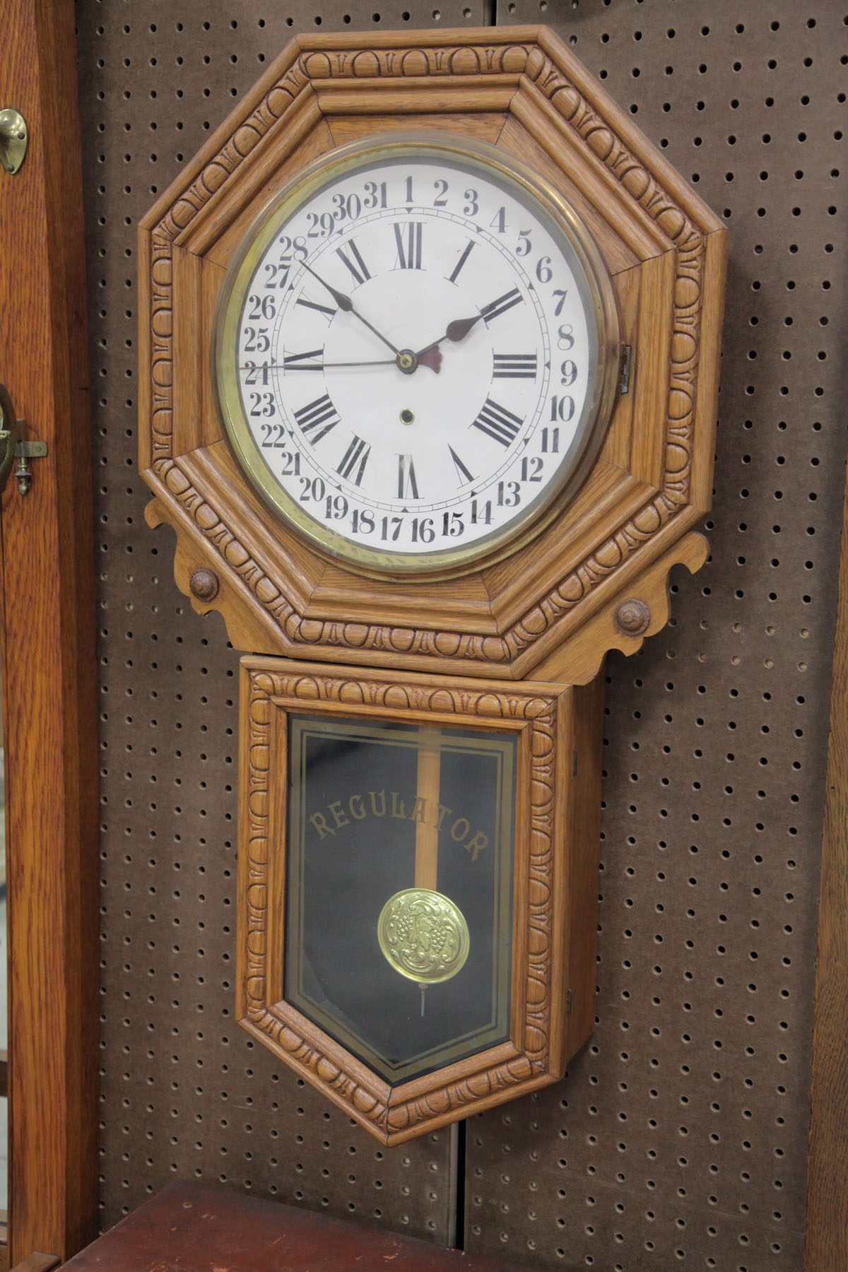 NEW HAVEN REGULATOR WALL CLOCK. 