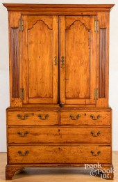 NEW JERSEY CHIPPENDALE GUMWOOD