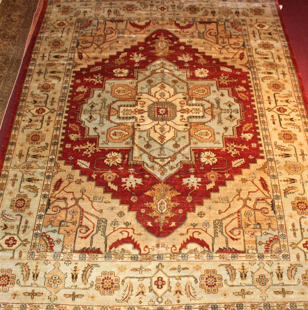 NEW SERAPI RUG approx. 13'11'' x
