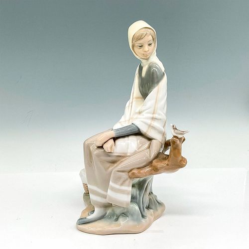 NEW SHEPHERDESS 100457 - LLADRO