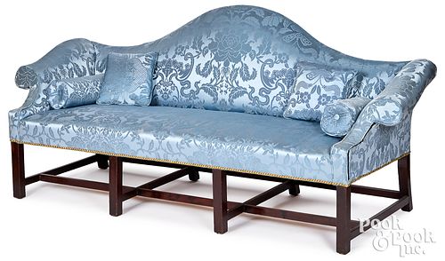 NEW YORK CHIPPENDALE CAMELBACK