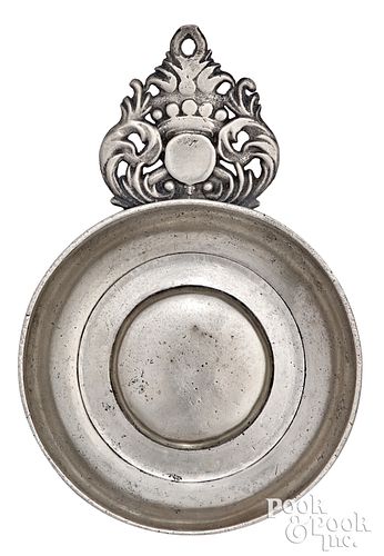 NEW YORK CITY PEWTER PORRINGER, CA.