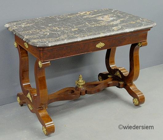 New York Classical mahogany
