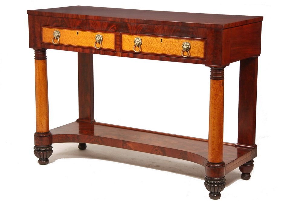 NEW YORK PIER TABLE - Classical