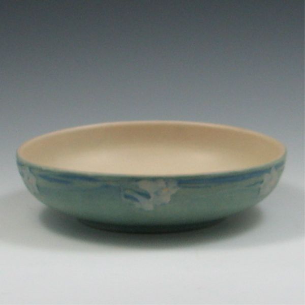 Newcomb College Bowl marked (die