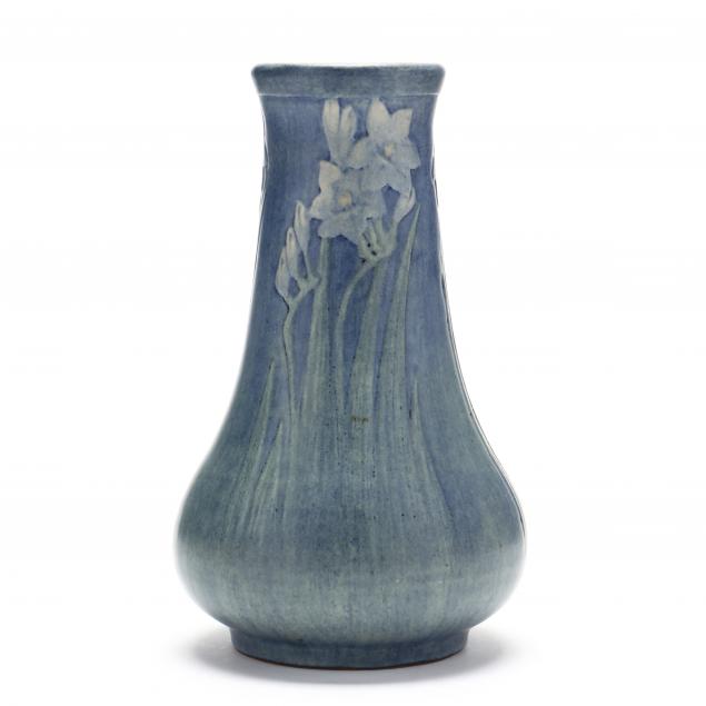 NEWCOMB COLLEGE DAFFODIL VASE, ALMA