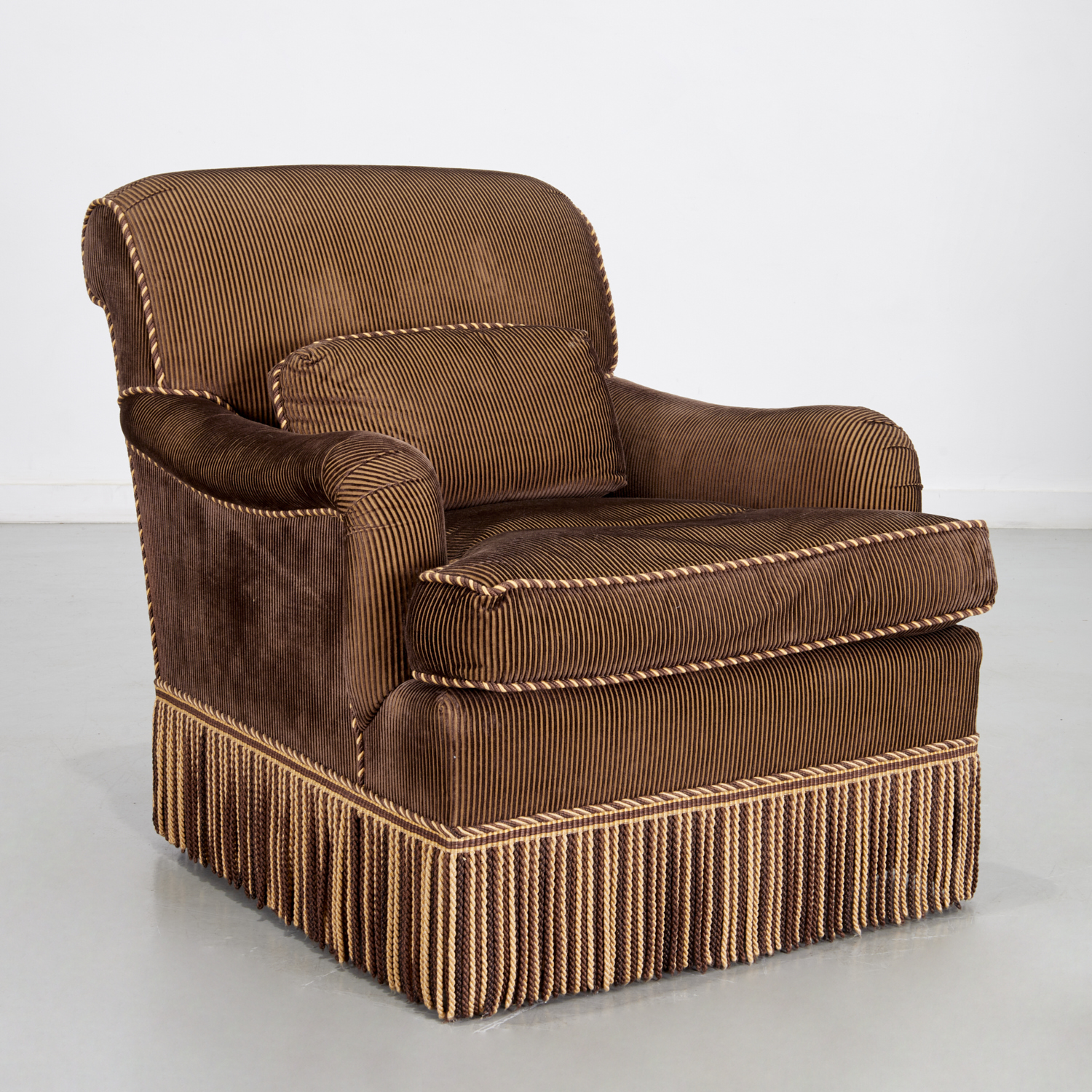 NICE CUSTOM DESIGNER SWIVEL