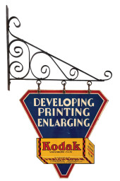 NICE DISPLAYING KODAK DEVELOPI