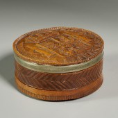 NICE SPANISH CARVED PEARWOOD S