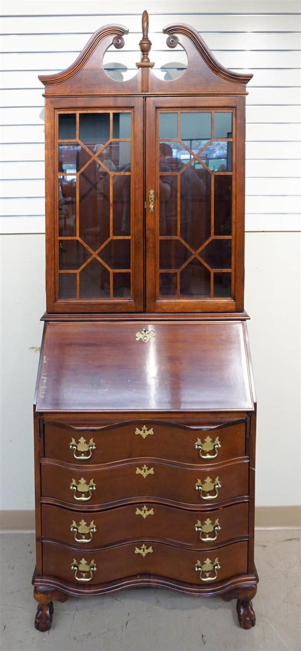 NICHOLS & STONE CHIPPENDALE STYLE